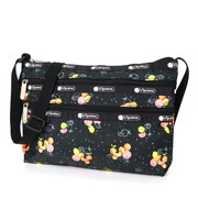 LeSportsac