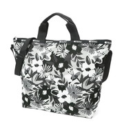 LeSportsac