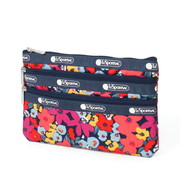 LeSportsac