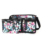 LeSportsac