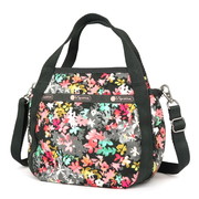 LeSportsac
