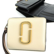MARC JACOBS