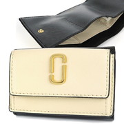 MARC JACOBS