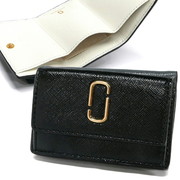 MARC JACOBS